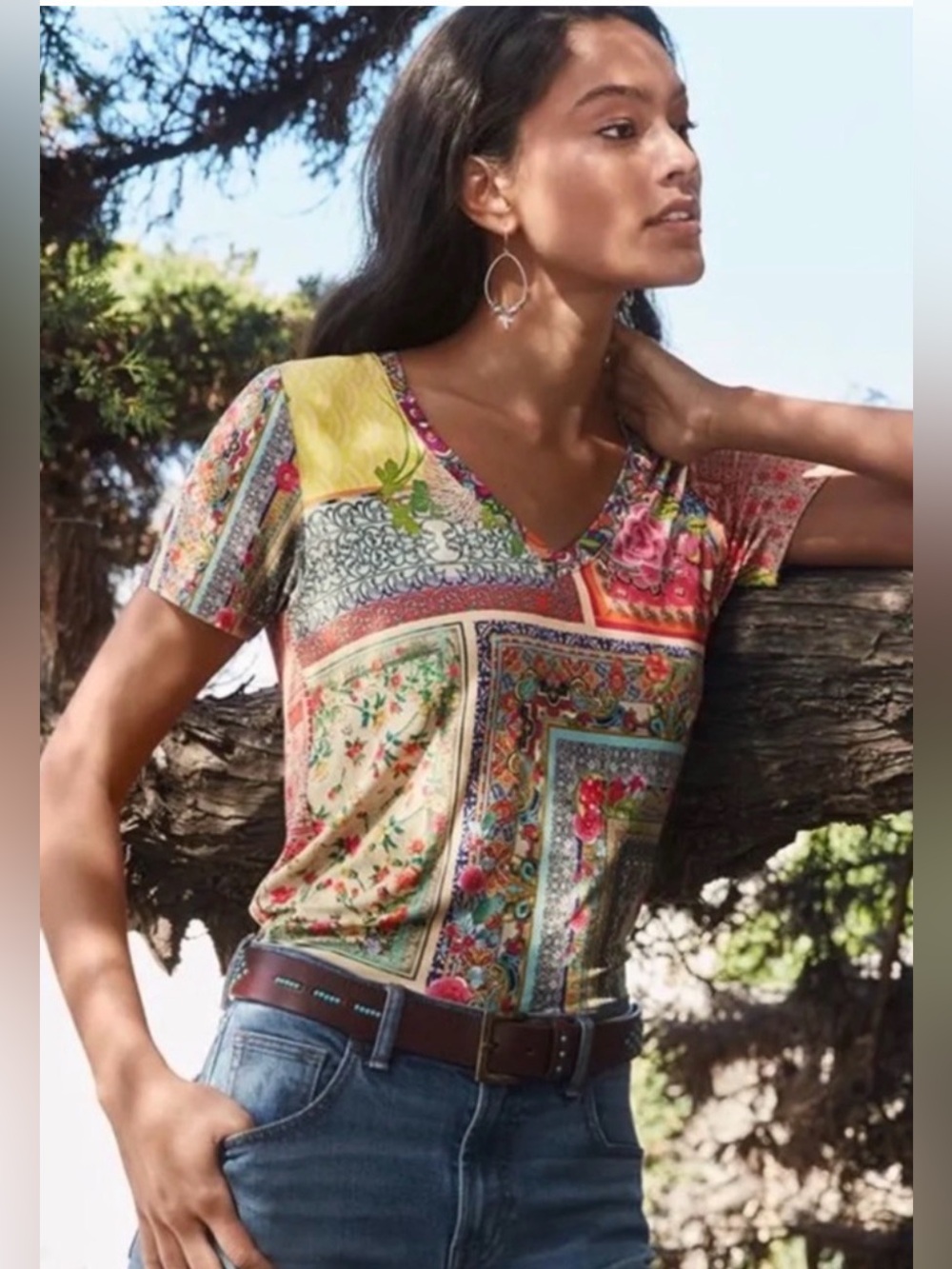 JOHNNY WAS Calloway Favorite V-Neck Tee Shirt Patchwork XXS